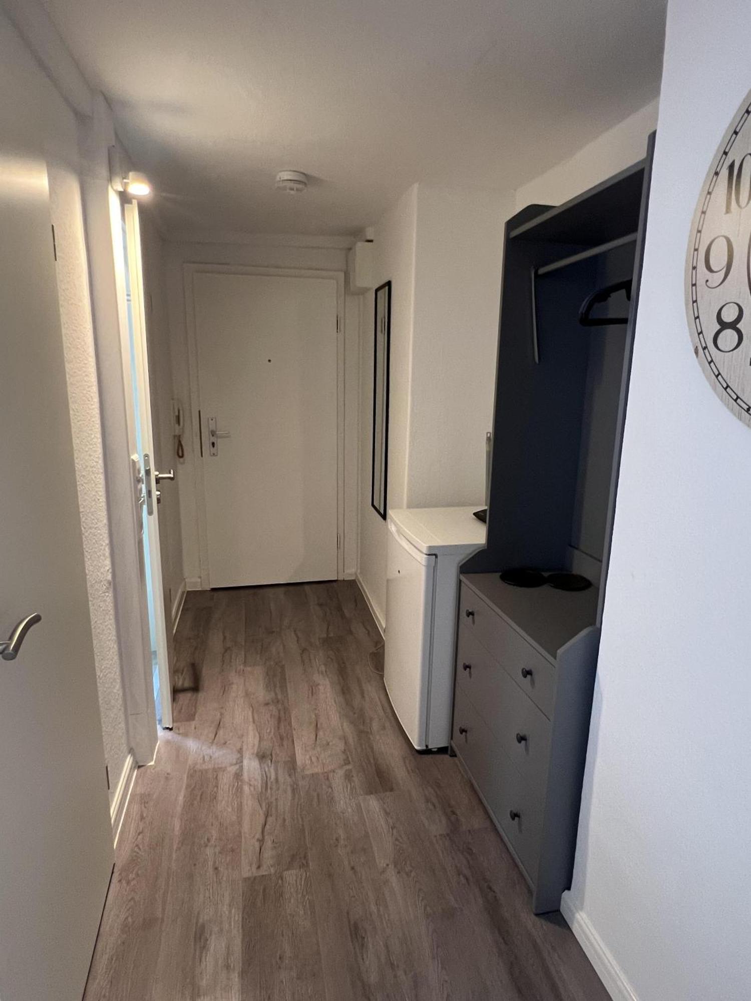 Studio Apartment Fruehauf Geithain Bagian luar foto